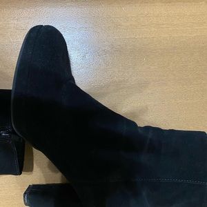 Black Sued La Canadienne